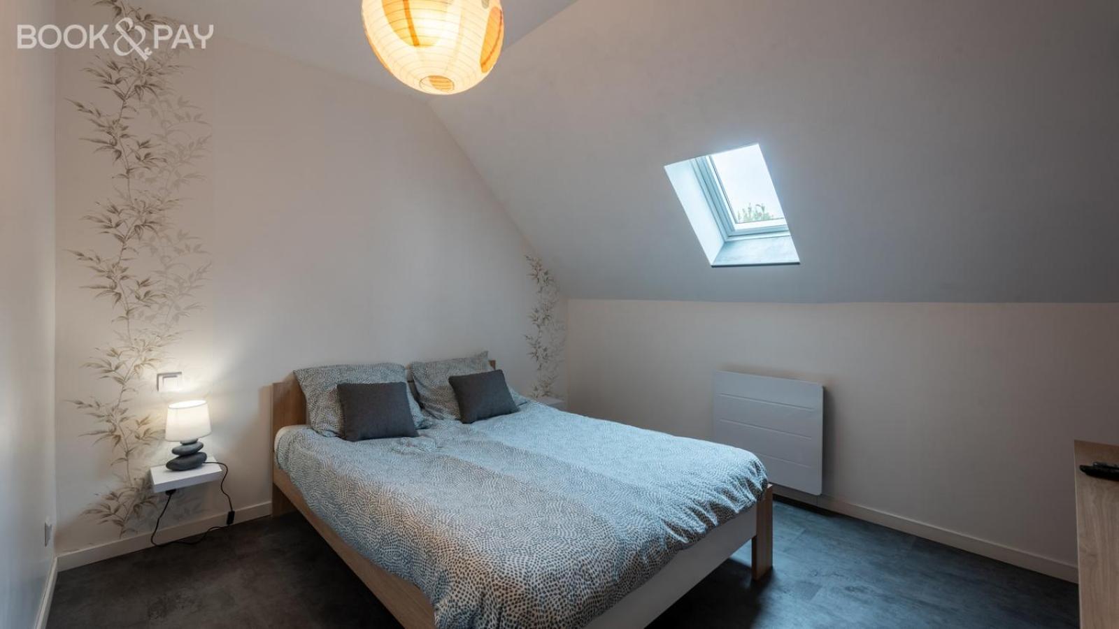 Appartement Renove Tout Confort 梅尔·莱斯·拜恩斯 外观 照片